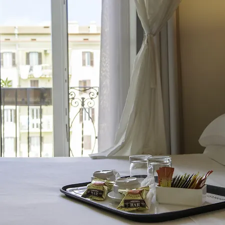 At Townhouse - Filiberto 4* Rzym