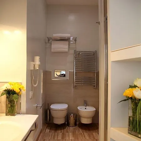 Guest house At Townhouse - Filiberto 3*
