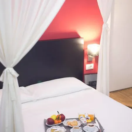 At Townhouse - Filiberto Guest house Rome