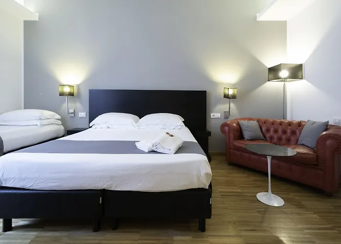 At Townhouse - Filiberto Roma